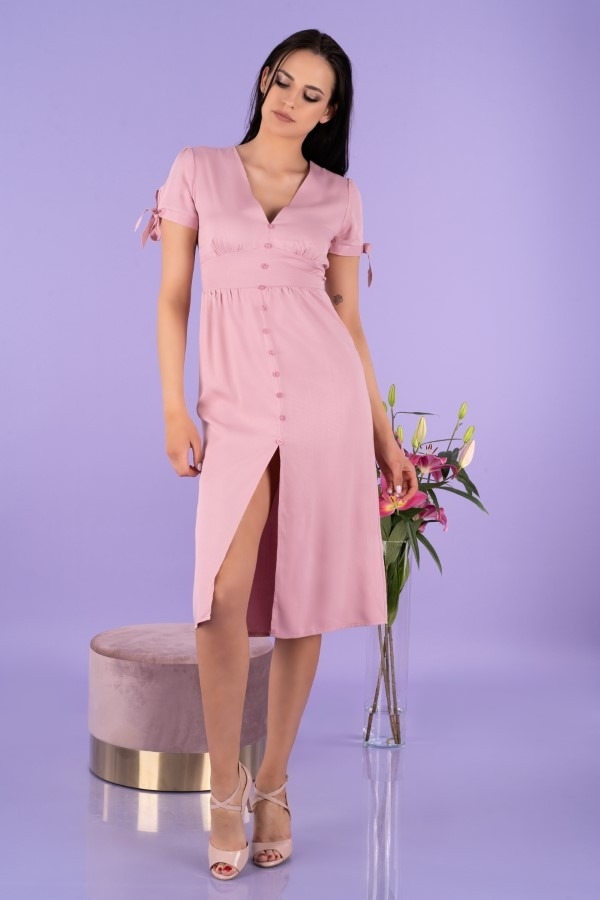 Różowa sukienka MERRIBEL z krótkim rękawem szmizjerka z dekoltem w kształcie litery v