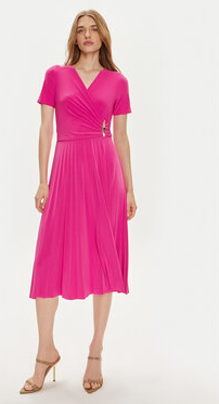 Różowa sukienka MODIVO midi z krótkim rękawem
