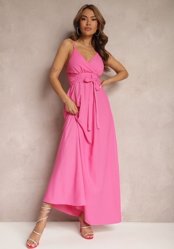 Różowa sukienka Renee maxi na ramiączkach z dekoltem w kształcie litery v