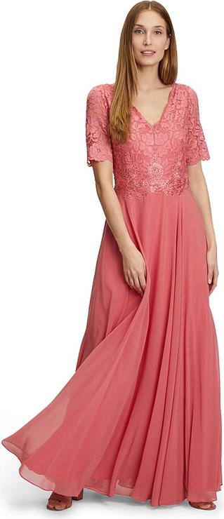 Różowa sukienka Vera Mont z krótkim rękawem z dekoltem w kształcie litery v maxi