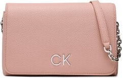 Różowa torebka Calvin Klein na ramię średnia