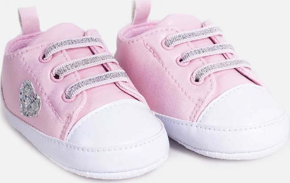 Różowe buciki niemowlęce Yoclub sznurowane dla dziewczynek