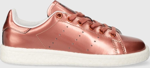 Różowe buty sportowe Adidas Originals ze skóry w sportowym stylu