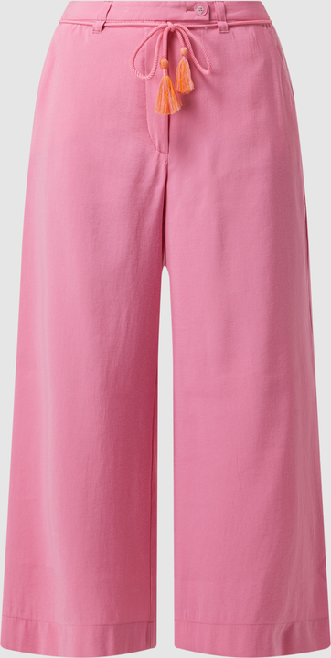 Różowe spodnie Betty & Co White w stylu retro