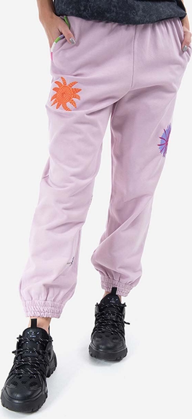 Różowe spodnie sportowe McQ Alexander McQueen z bawełny