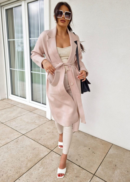 Różowy płaszcz Fason taliowana z kaszmiru w stylu casual
