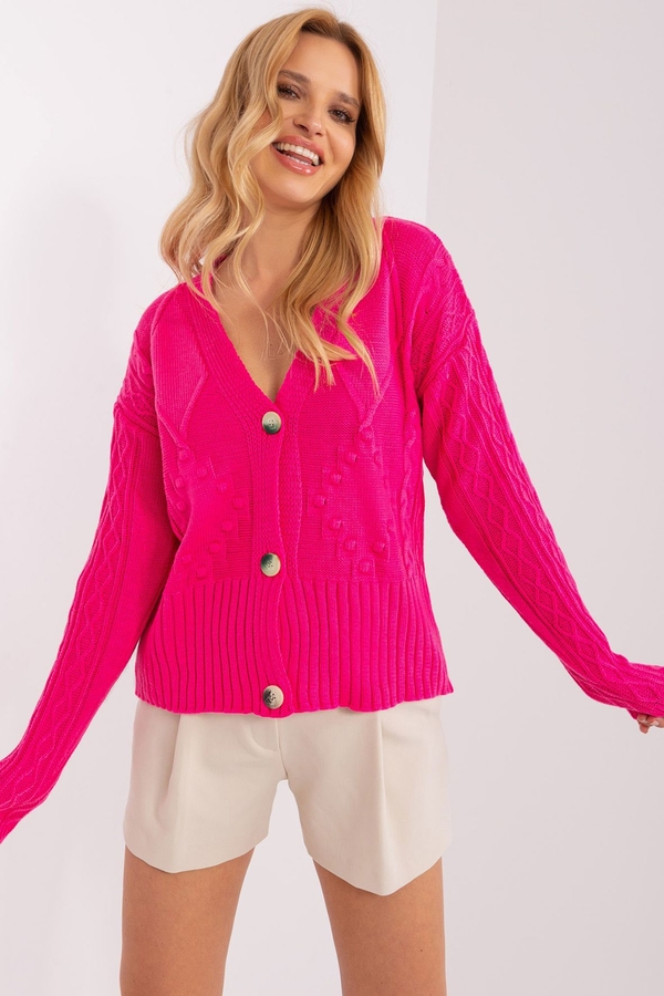 Różowy sweter Badu