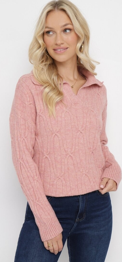 Różowy sweter born2be z tkaniny w stylu casual