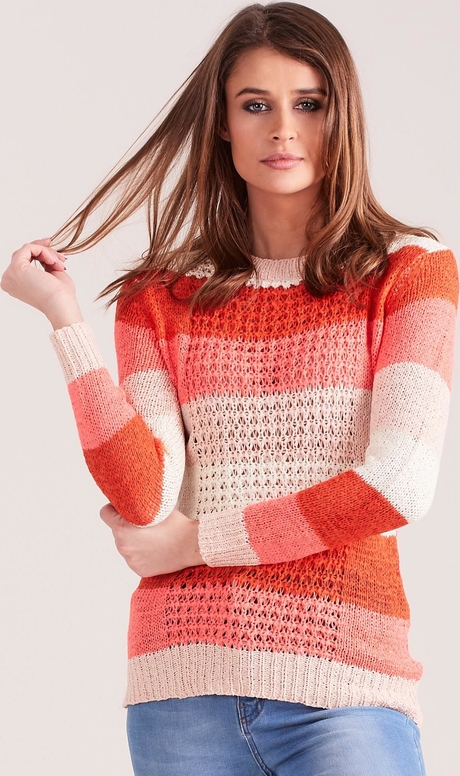 Różowy sweter Sheandher.pl w stylu casual
