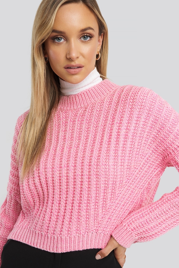 Różowy sweter Trendyol