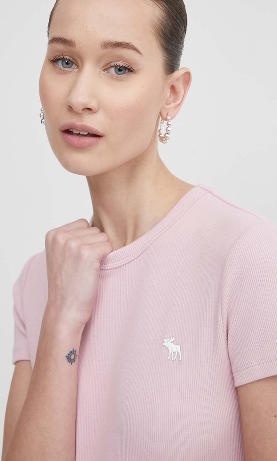 Różowy t-shirt Abercrombie & Fitch w stylu casual