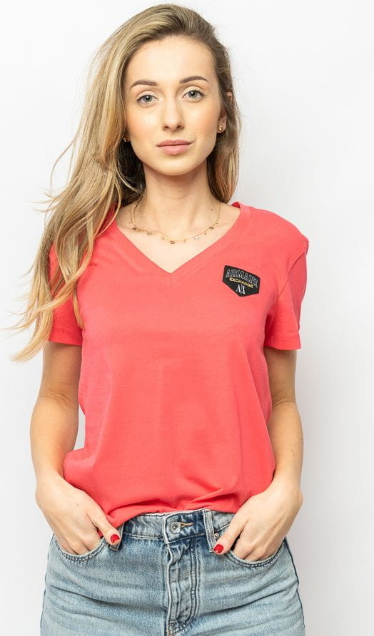 Różowy t-shirt Armani Exchange z krótkim rękawem z dekoltem w kształcie litery v