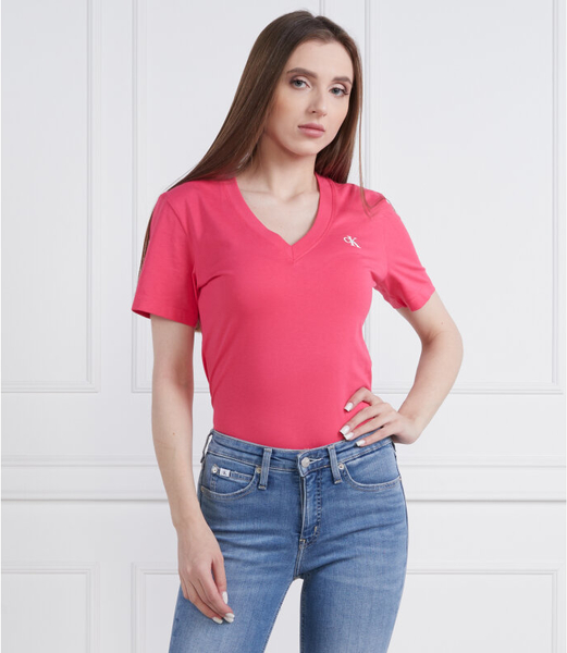 Różowy t-shirt Calvin Klein w stylu casual z dekoltem w kształcie litery v