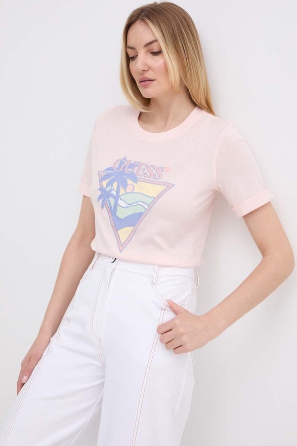 Różowy t-shirt Guess z bawełny w młodzieżowym stylu