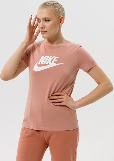 Różowy t-shirt Nike z okrągłym dekoltem z krótkim rękawem