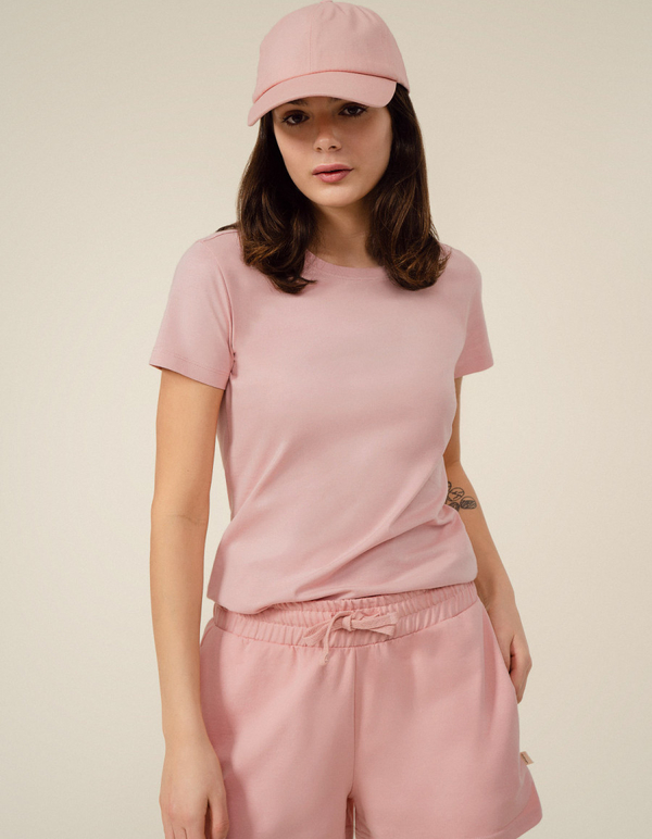 Różowy t-shirt Outhorn z krótkim rękawem z okrągłym dekoltem