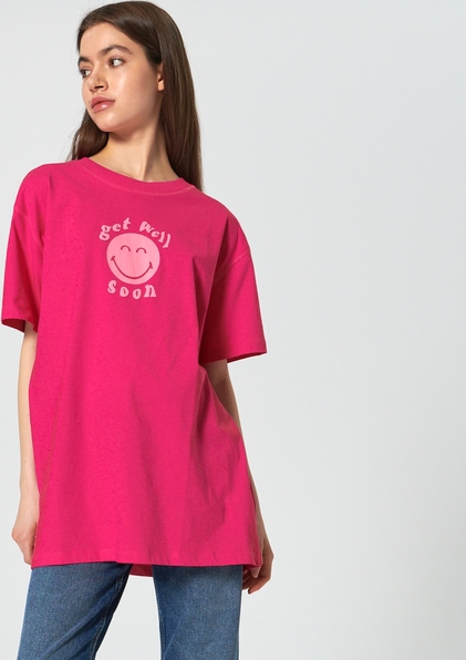 Różowy t-shirt Sinsay z bawełny z okrągłym dekoltem