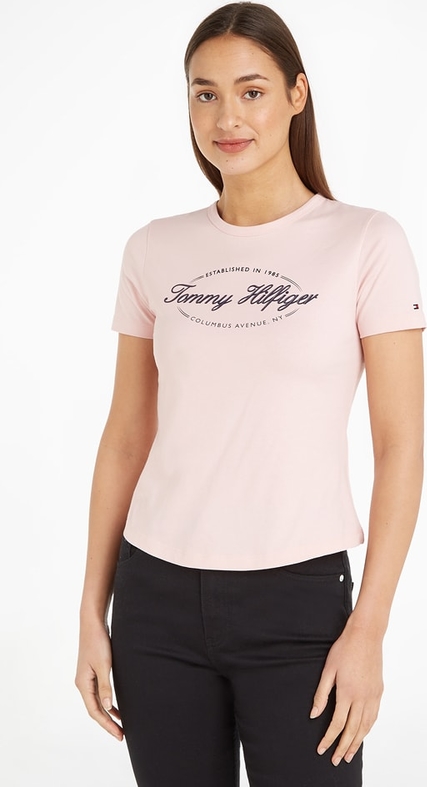 Różowy t-shirt Tommy Hilfiger z bawełny z krótkim rękawem w młodzieżowym stylu