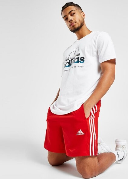 Spodenki Adidas Sportswear w sportowym stylu