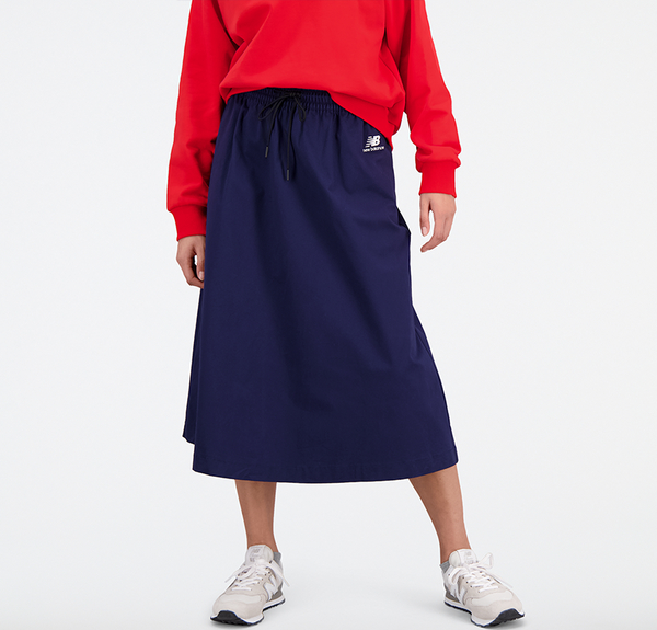 Spódnica New Balance z bawełny w stylu klasycznym midi