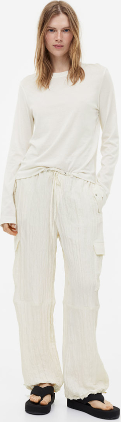 Spodnie H & M z tkaniny