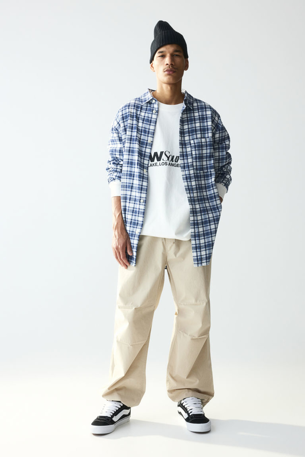 Spodnie H & M z tkaniny w stylu casual