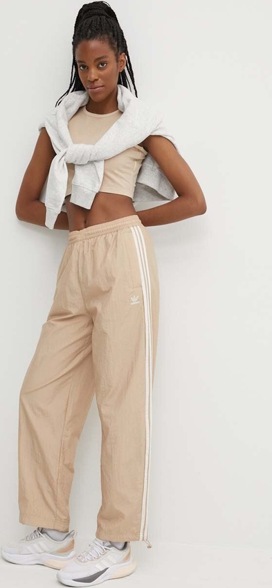 Spodnie sportowe Adidas Originals w sportowym stylu z tkaniny