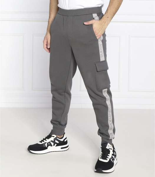 Spodnie sportowe Calvin Klein z bawełny