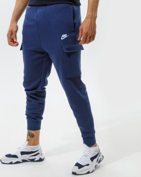 Spodnie sportowe Nike z dresówki w sportowym stylu