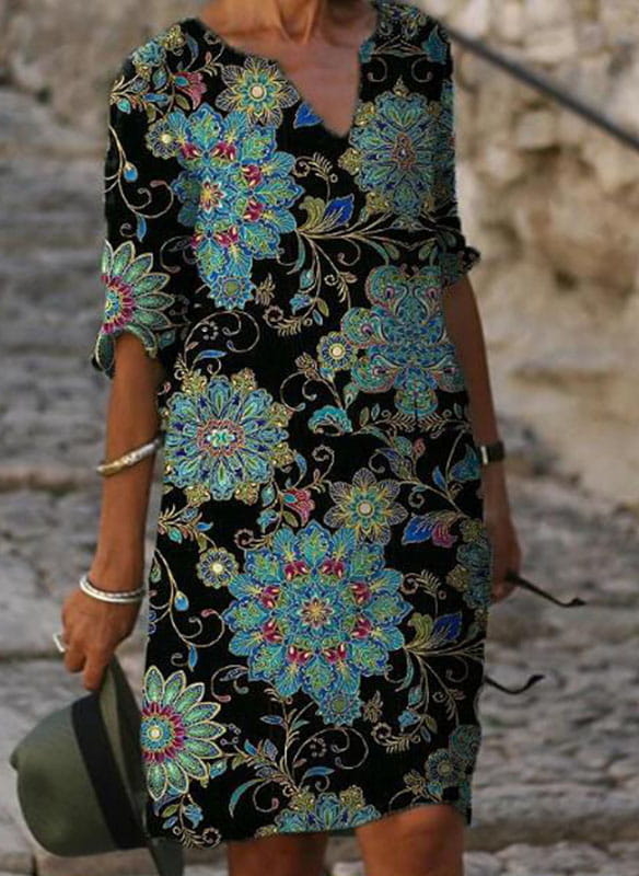 Sukienka Arilook z dekoltem w kształcie litery v mini