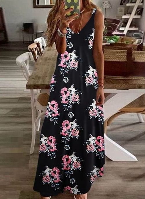 Sukienka Cikelly maxi z dekoltem w kształcie litery v