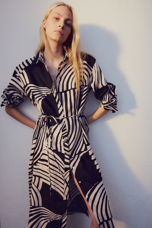 Sukienka H & M w stylu casual z lnu z dekoltem w kształcie litery v
