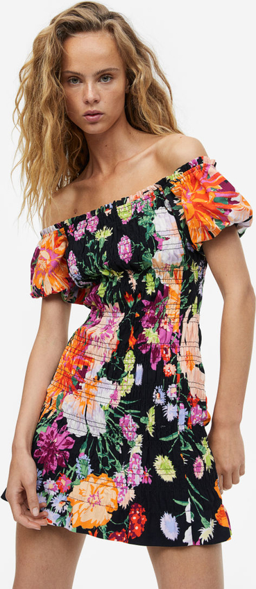 Sukienka H & M w stylu casual z tkaniny z odkrytymi ramionami