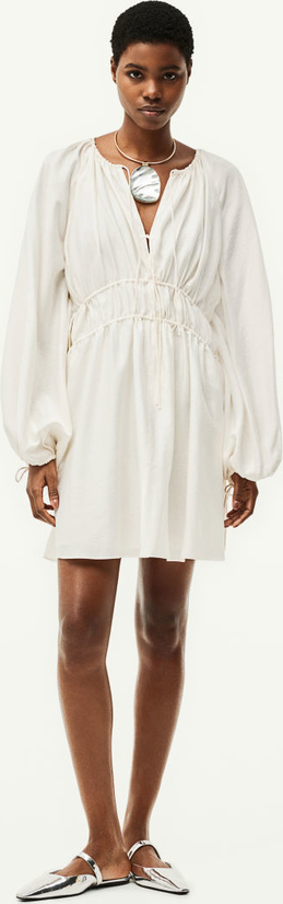 Sukienka H & M z długim rękawem z dekoltem w kształcie litery v mini