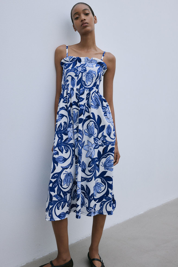 Sukienka H & M z okrągłym dekoltem prosta w stylu casual