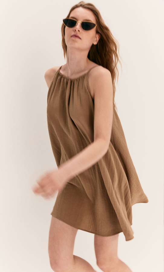 Sukienka H & M z tkaniny bez rękawów trapezowa