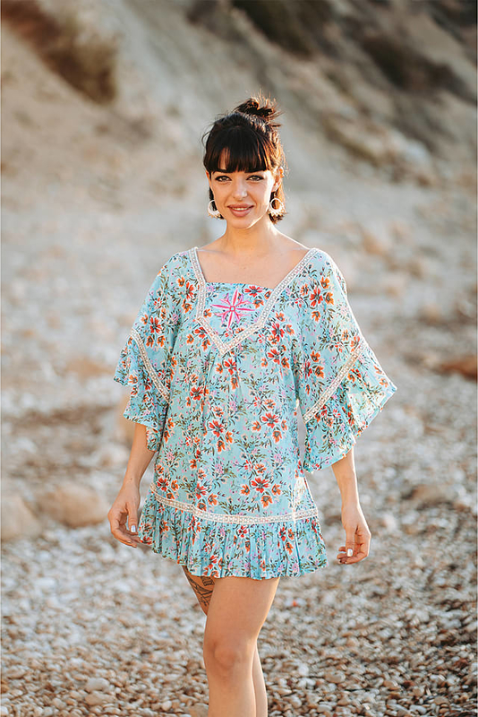 Sukienka Isla Bonita By Sigris z bawełny oversize z długim rękawem