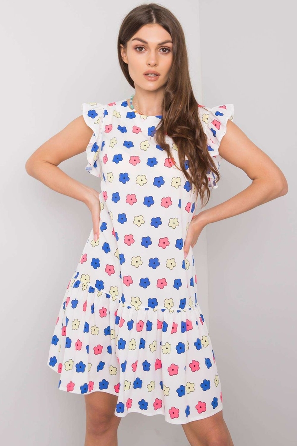 Sukienka Lakerta mini z krótkim rękawem w stylu casual