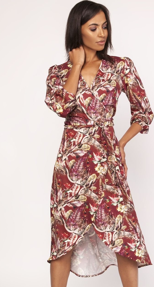 Sukienka Lanti asymetryczna z dekoltem w kształcie litery v w stylu casual