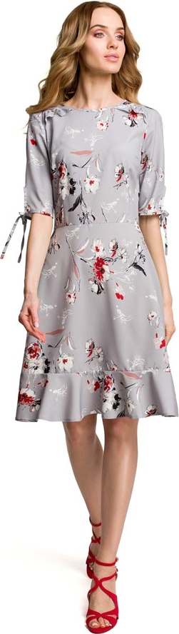 Sukienka MOE z okrągłym dekoltem rozkloszowana