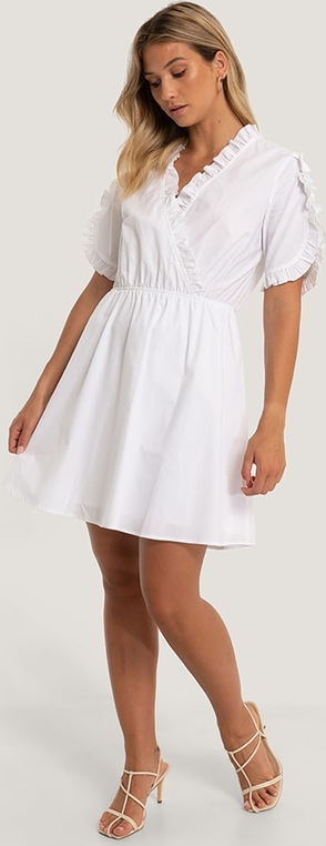 Sukienka NA-KD mini z bawełny z krótkim rękawem