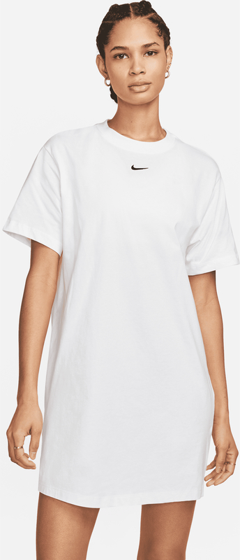 Sukienka Nike oversize w sportowym stylu z okrągłym dekoltem