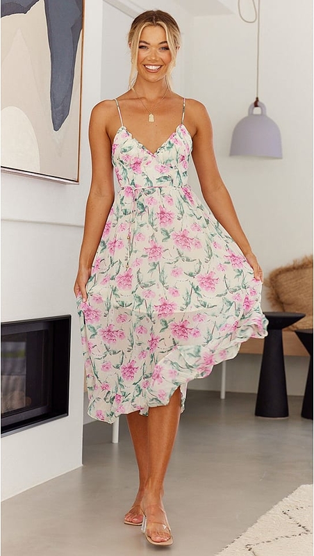 Sukienka Pretty Summer z dekoltem w kształcie litery v