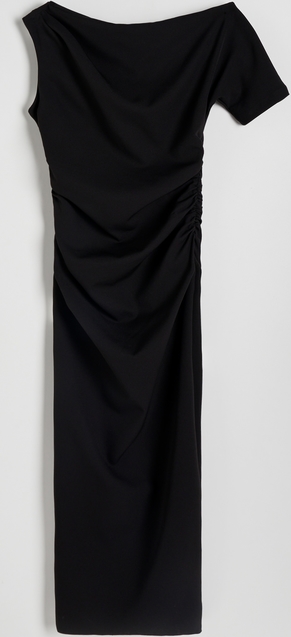 Sukienka Reserved midi z krótkim rękawem z okrągłym dekoltem