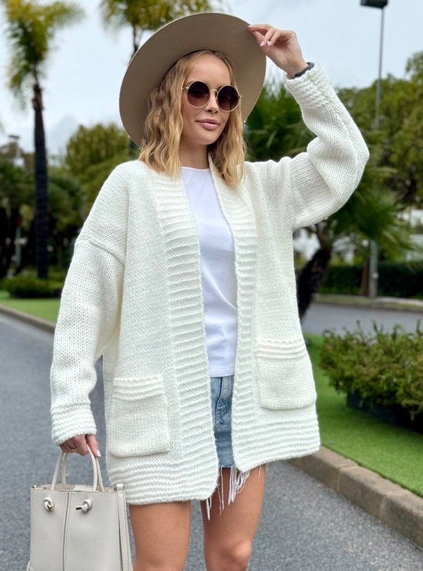 Sweter Pakuten w stylu casual