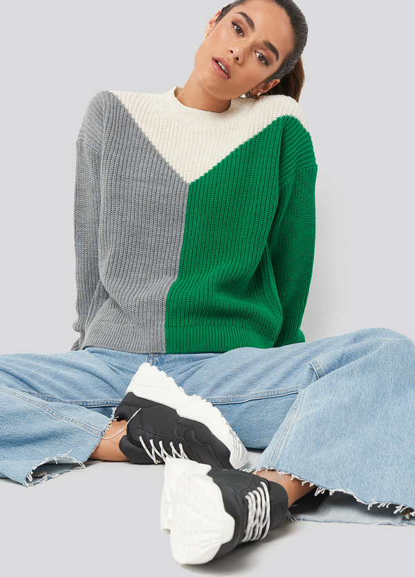 Sweter Trendyol w geometryczne wzory w stylu casual
