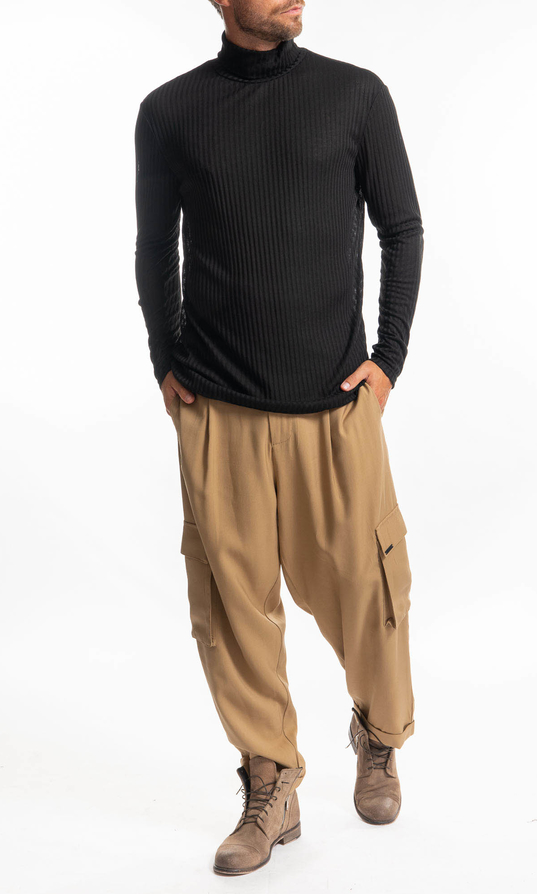 Sweter ubierzsie.com w stylu casual z golfem z dzianiny