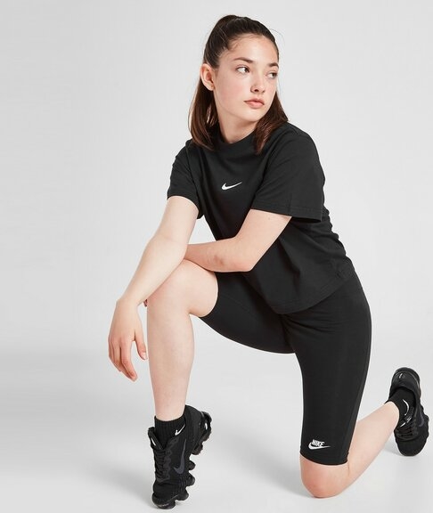 Szorty Nike w sportowym stylu