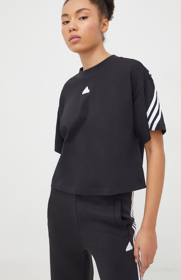 T-shirt Adidas w sportowym stylu z okrągłym dekoltem z bawełny