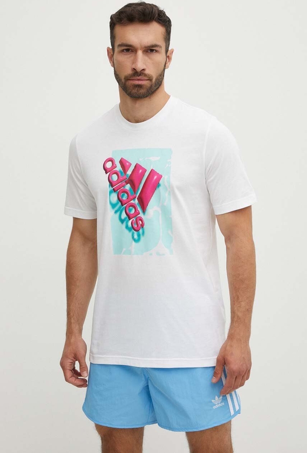 T-shirt Adidas z nadrukiem z bawełny w młodzieżowym stylu
